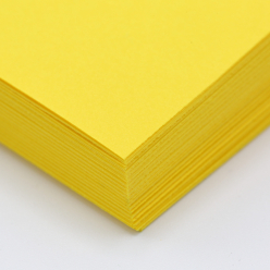 Astrobright Solar Yellow 8-1/2x11 24lb/90g 500/pkg