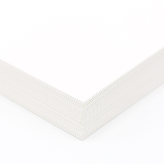 Classic Crest Solar White 130lb/351g Cover 8-1/2x11 200/pkg