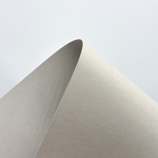 Mohawk Mosaic Silver Leaf 100lb/271g Vellum Finish Cardstock 8-1/2x11 50/pkg